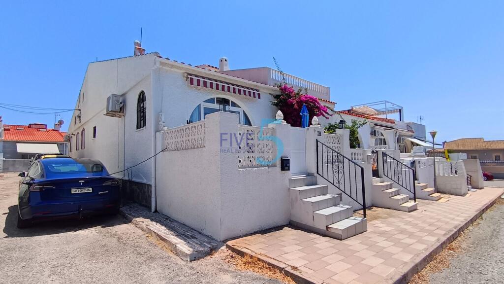 Main image of property: Valencia, Alicante, Torrevieja