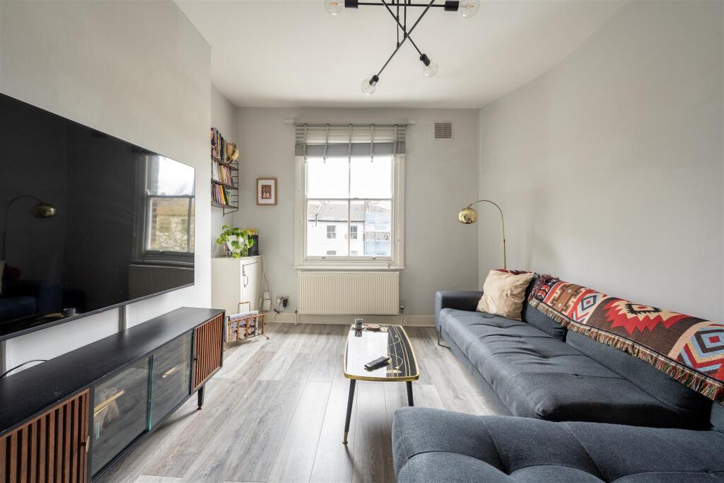 Main image of property: Colvestone Crescent, Hackney