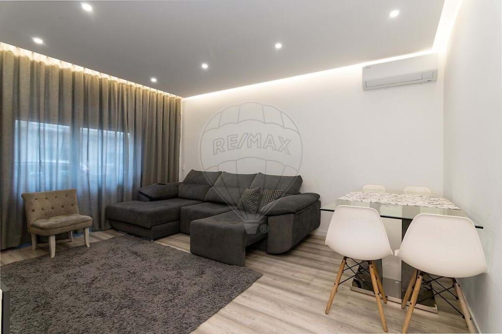 Main image of property: Setúbal, Seixal