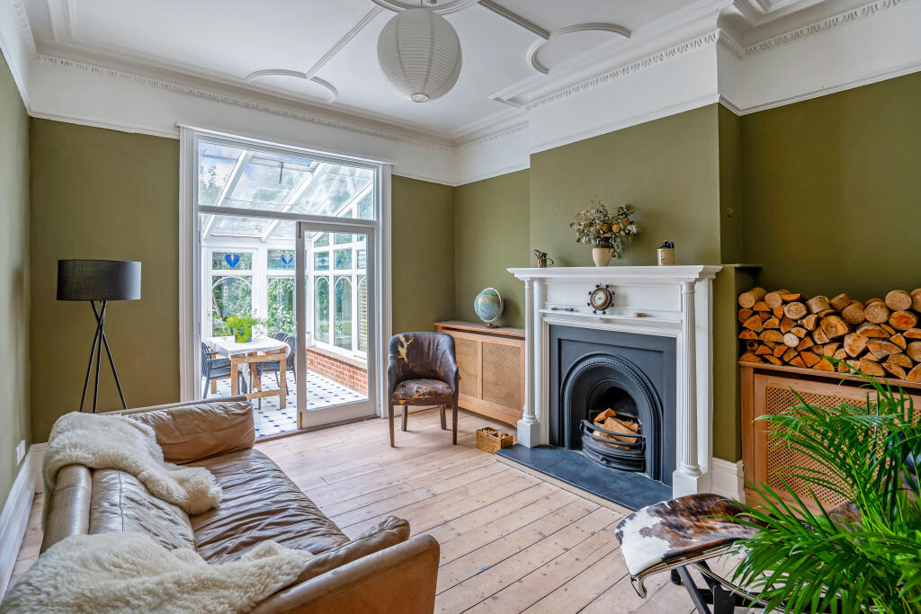 House in Brighton - View 4
