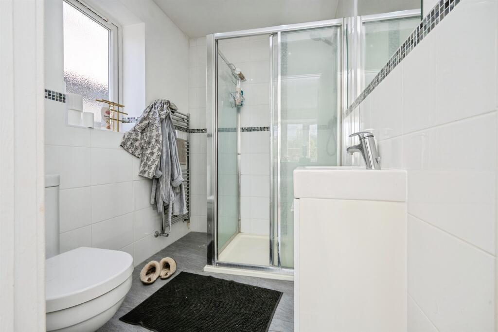 Additional image 23 of Mount Pleasant Lane, Bricket Wood, St. Albans