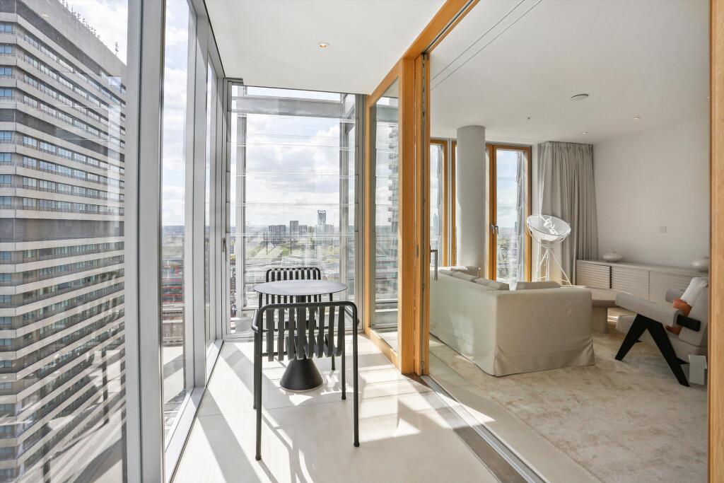 Apartment in London - View 5