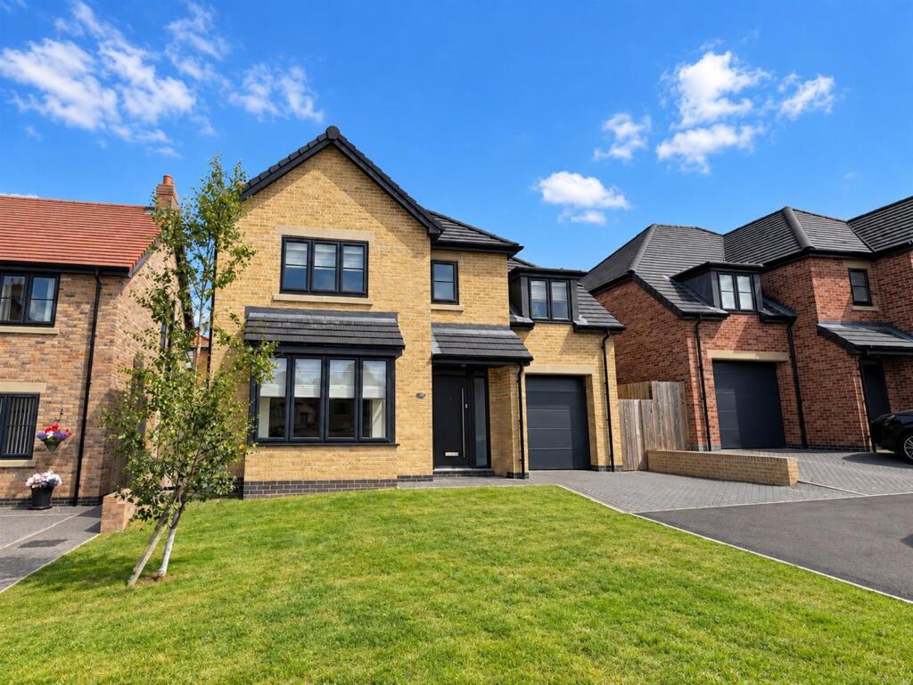 Main image of property: The Tofts, South Cave