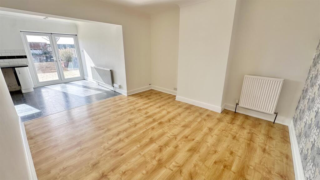 House in Clacton-on-Sea, Great Clacton - View 3