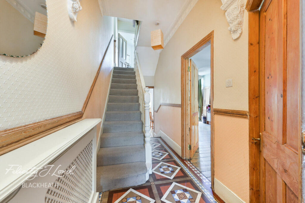 Main image of property: Wellington Gardens, London