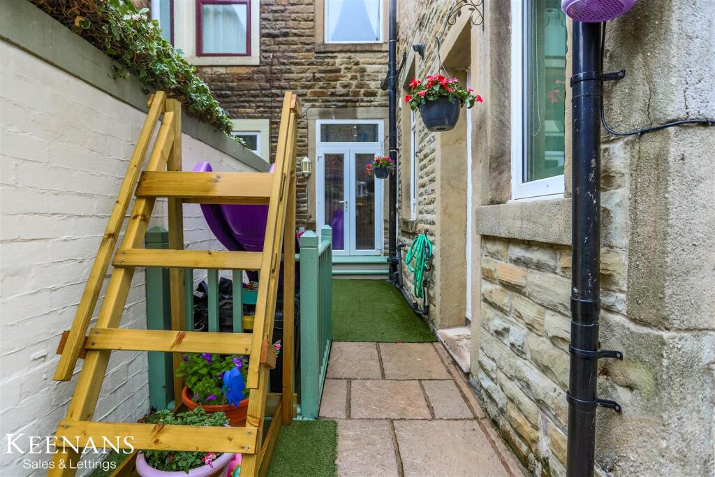 Additional image 46 of Scott Park Road, Burnley