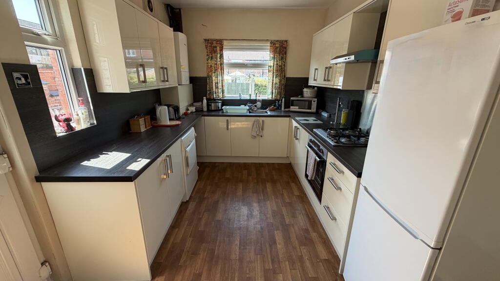 House in Stockport - View 3