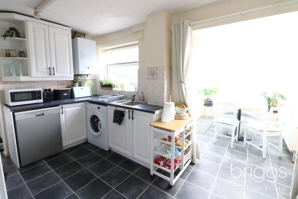 Bramley Road, Market Deeping, PE6 photo 3