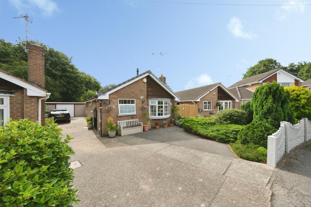 Main image of property: Worcester Avenue, Mansfield Woodhouse, Mansfield, Nottinghamshire, NG19