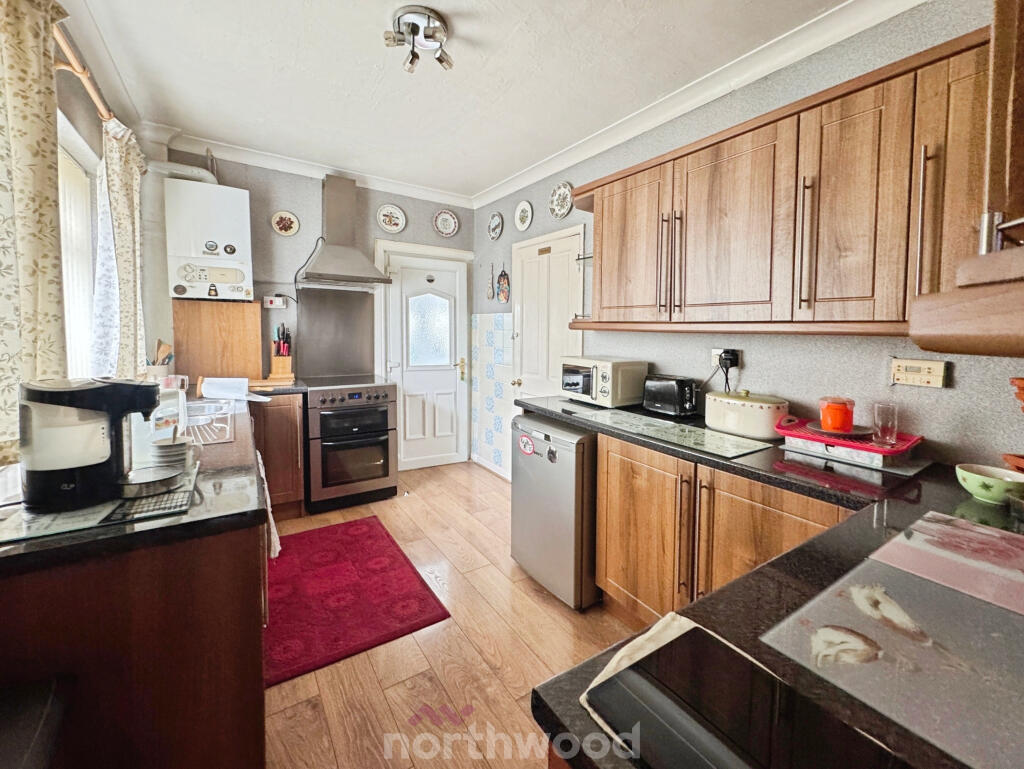 House in Doncaster - View 2