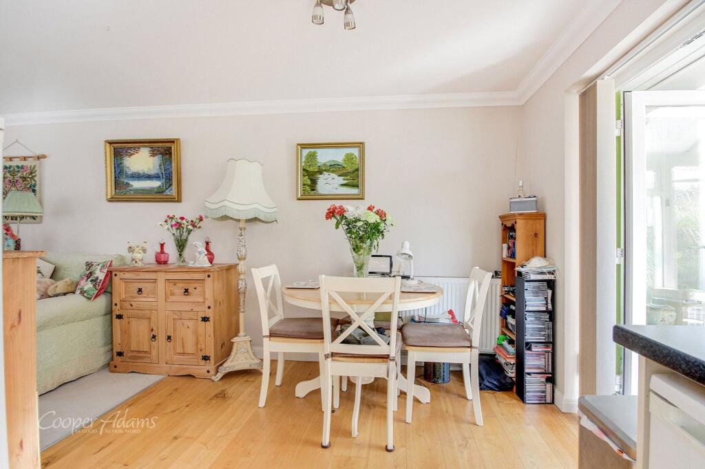 House in Arun, Rustington - More