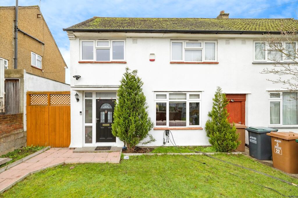 Main image of property: Barnhurst Path, Watford