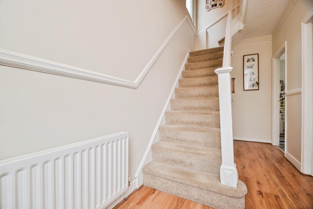 Imperial Crescent, Stockton-On-Tees - View 2