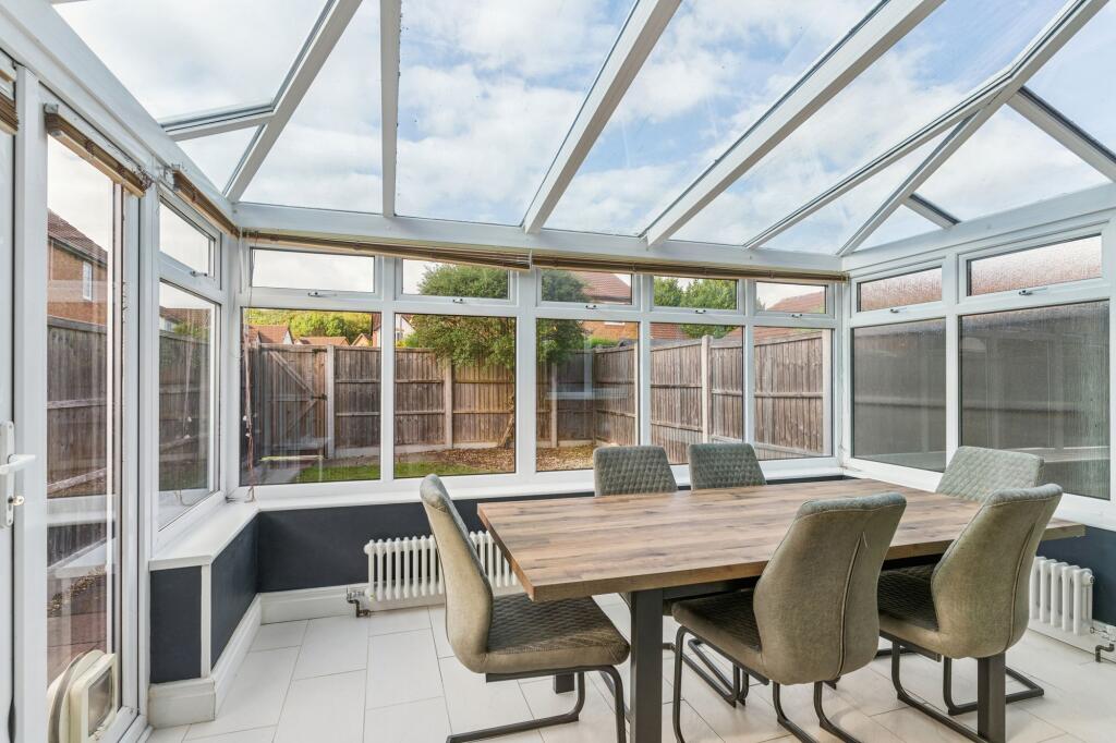 House in Stevenage - View 4