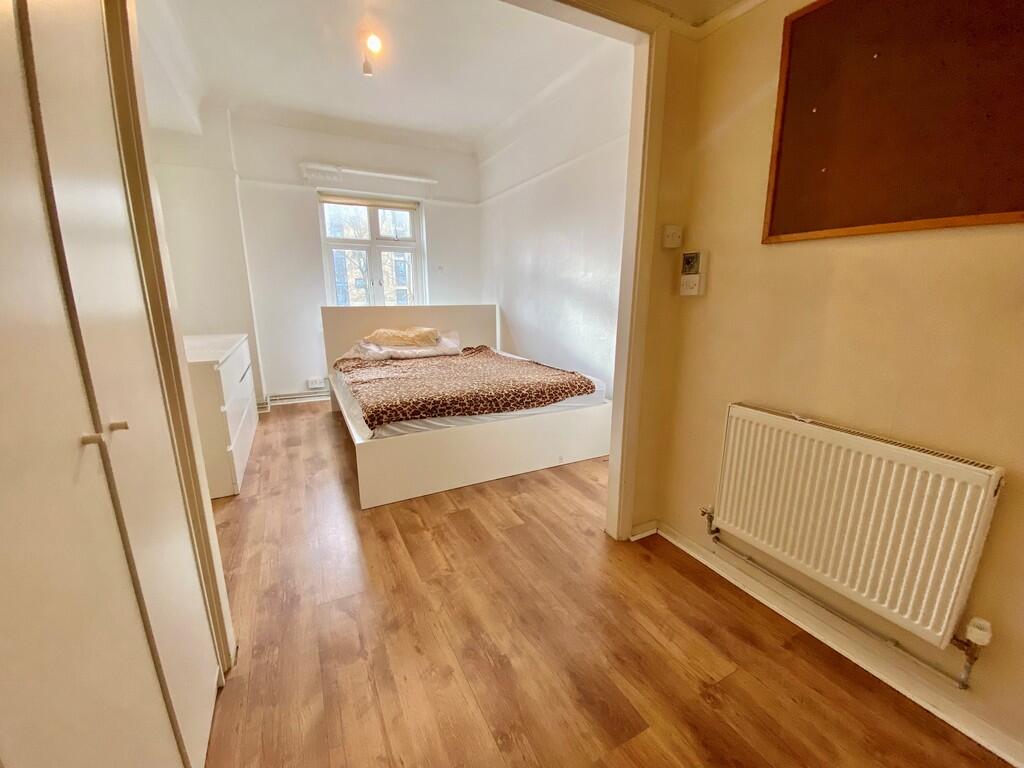 Pine Grange, Bath Road, Bournemouth - Więcej