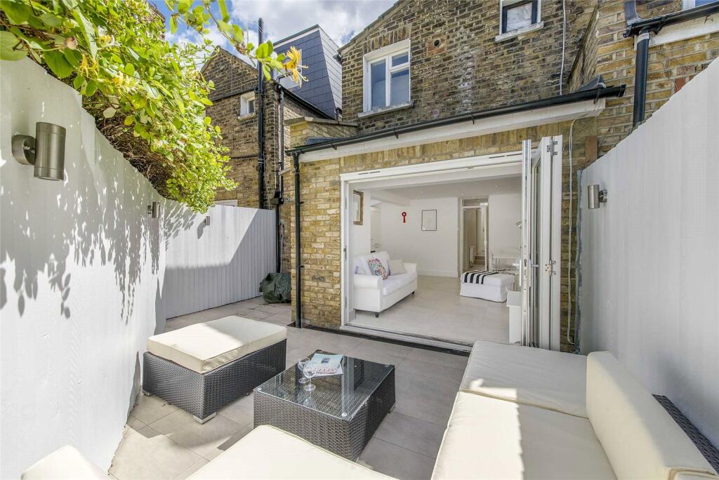 Property photo 8