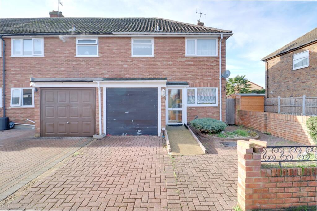 Main image of property: Mygrove Gardens, Rainham, RM13