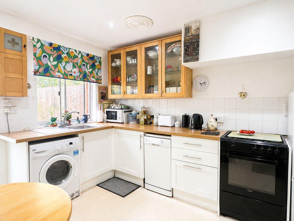 House in Taunton - View 5