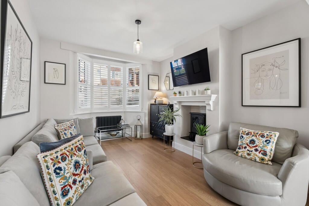 House in Rickmansworth, Chorleywood - View 4