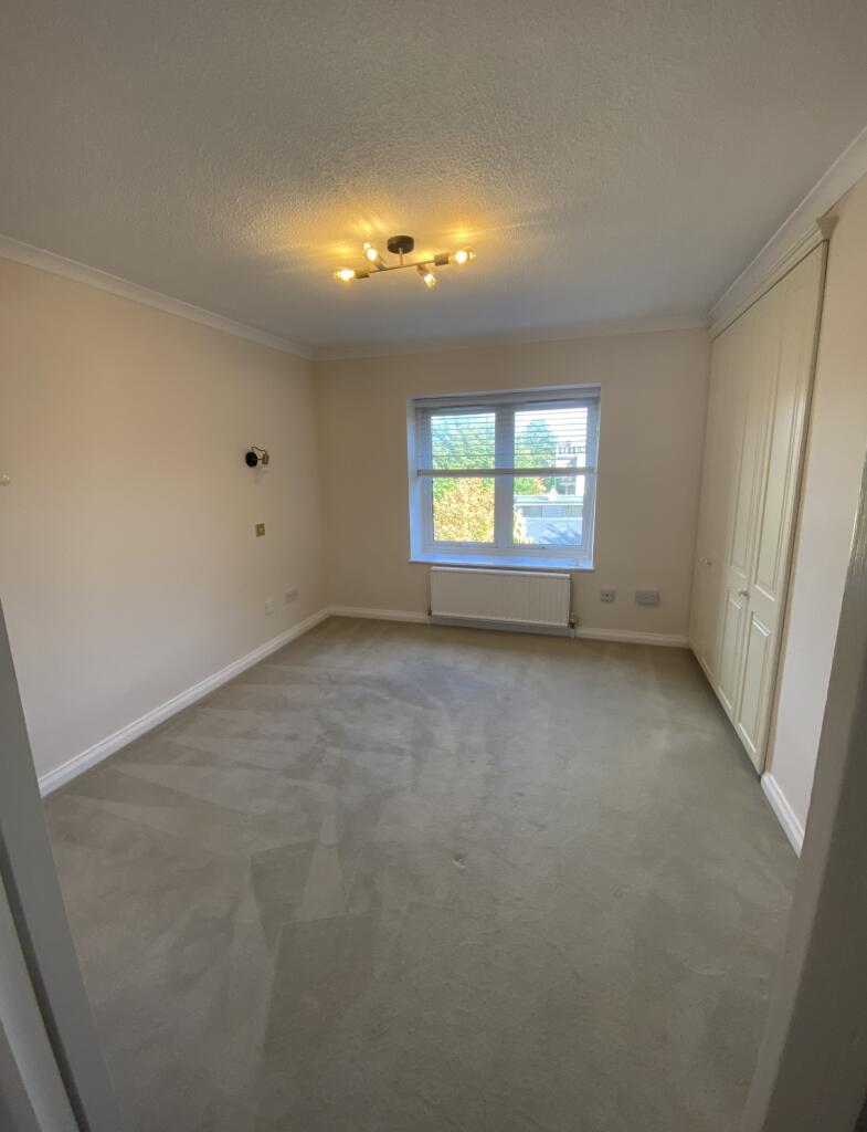 Apartment in Bristol - More