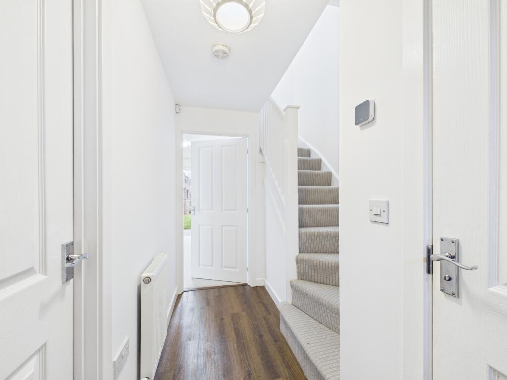 Girton Way, Mickleover photo 2