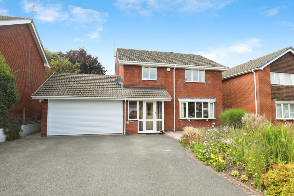 4-bed detached on Grosvenor Avenue, Alsager, Stoke-on-Trent, Cheshire, ST7, £530,000