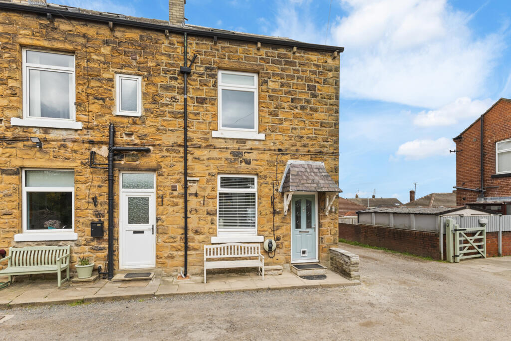 Main image of property: Temple View, Lofthouse, WF3