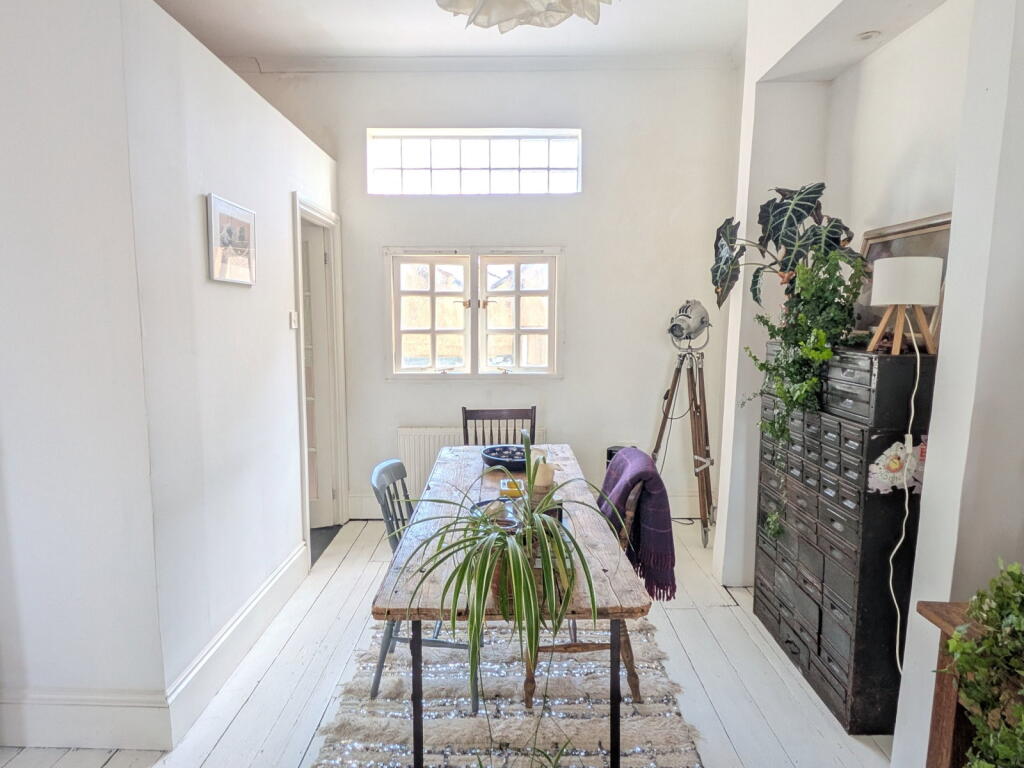 Apartment in Tonbridge - View 5
