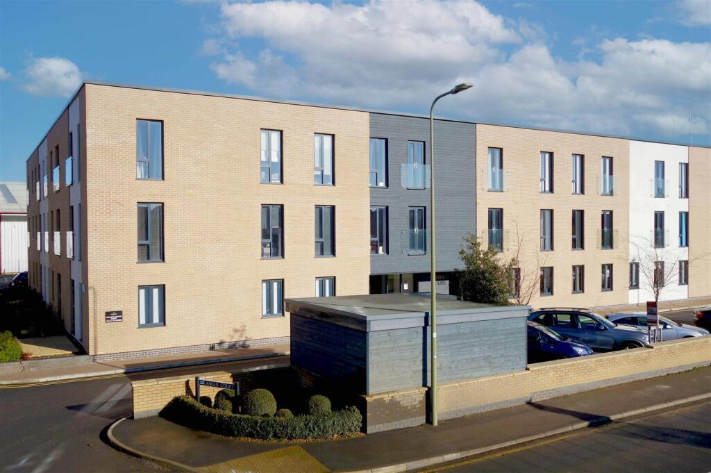 Main image of property: Thame, Oxfordshire