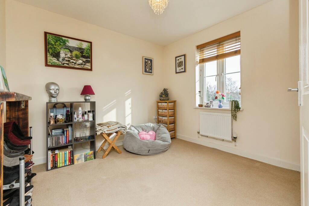 Leaze Close, Bristol, BS35 photo 5