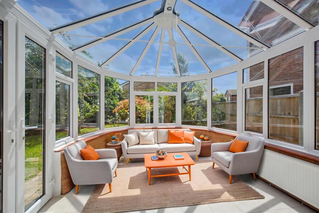 House in Nottingham, Toton - More