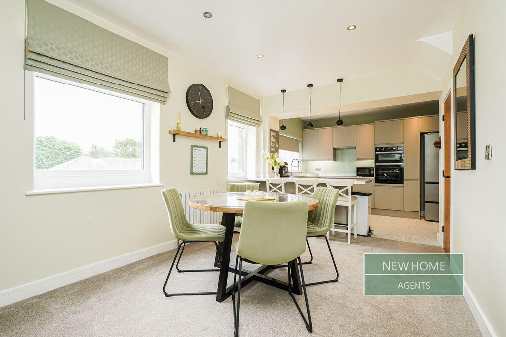 House in Kirklees, West Yorkshire - More