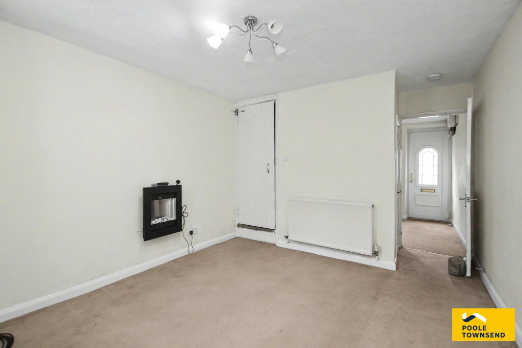 House in Lancaster, Dalton Town with Newton - More