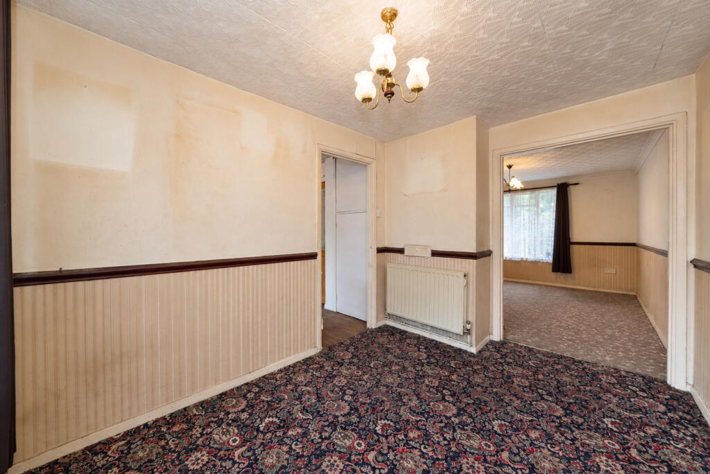 128, Church Street, Stratford, Newham, London photo 3