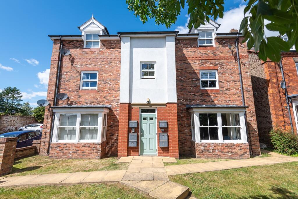 Main image of property: Marton Road, Bridlington