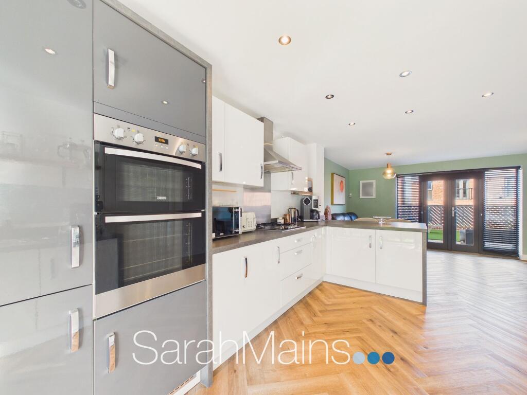 House in Gateshead, Deckham - View 5