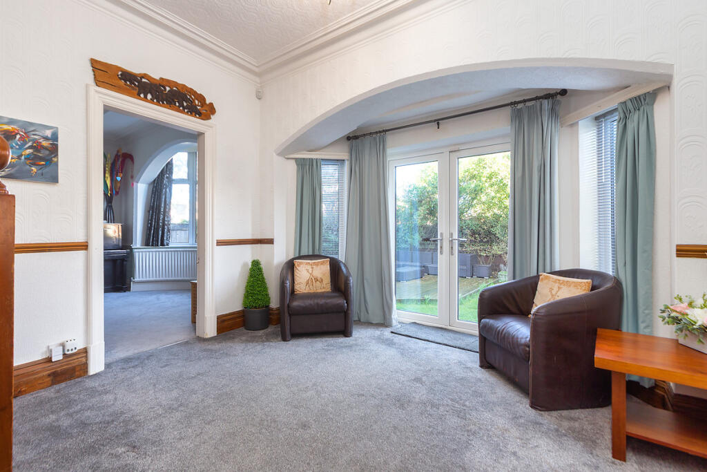 234 Clifton Drive South, Lytham St. Annes, FY8 photo 4
