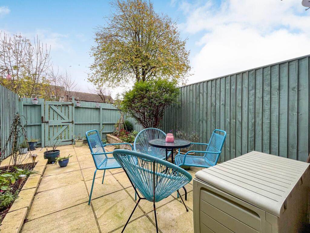 House in Swindon - View 4
