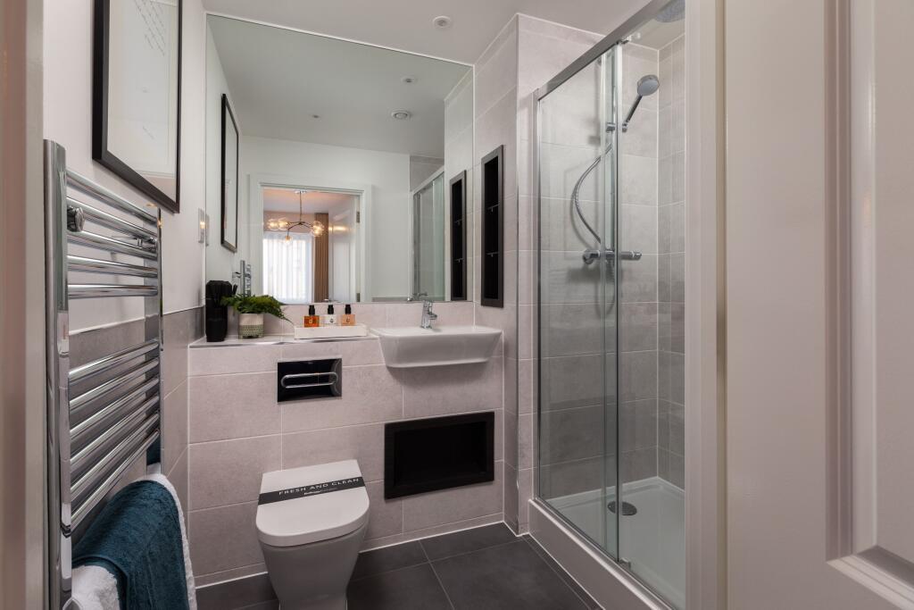 Apartment in Leeds, Headingley Hill, Hyde Park - View 5