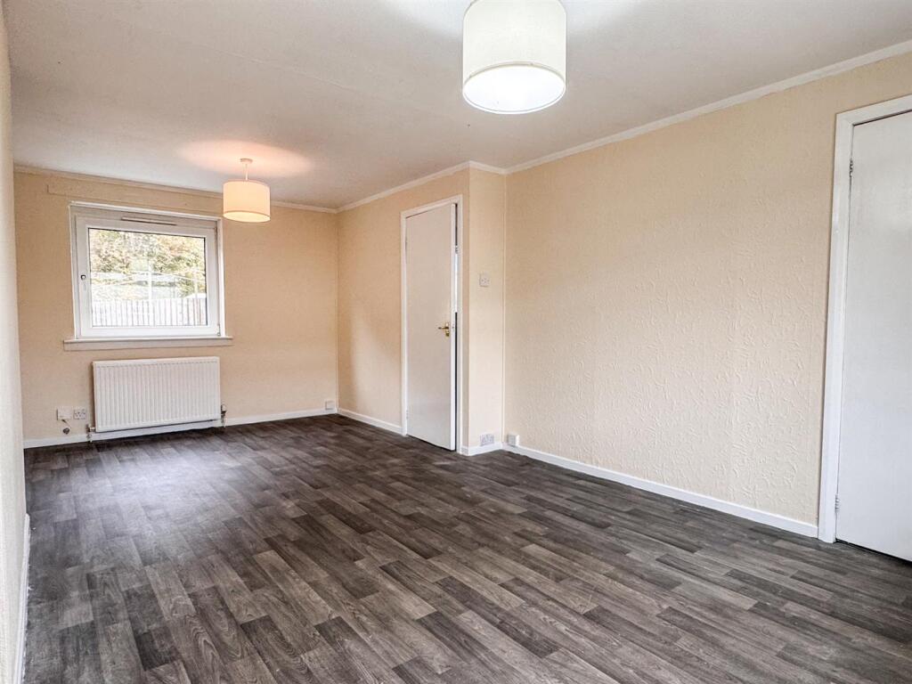 Hazeldean Crescent, Wishaw photo 4