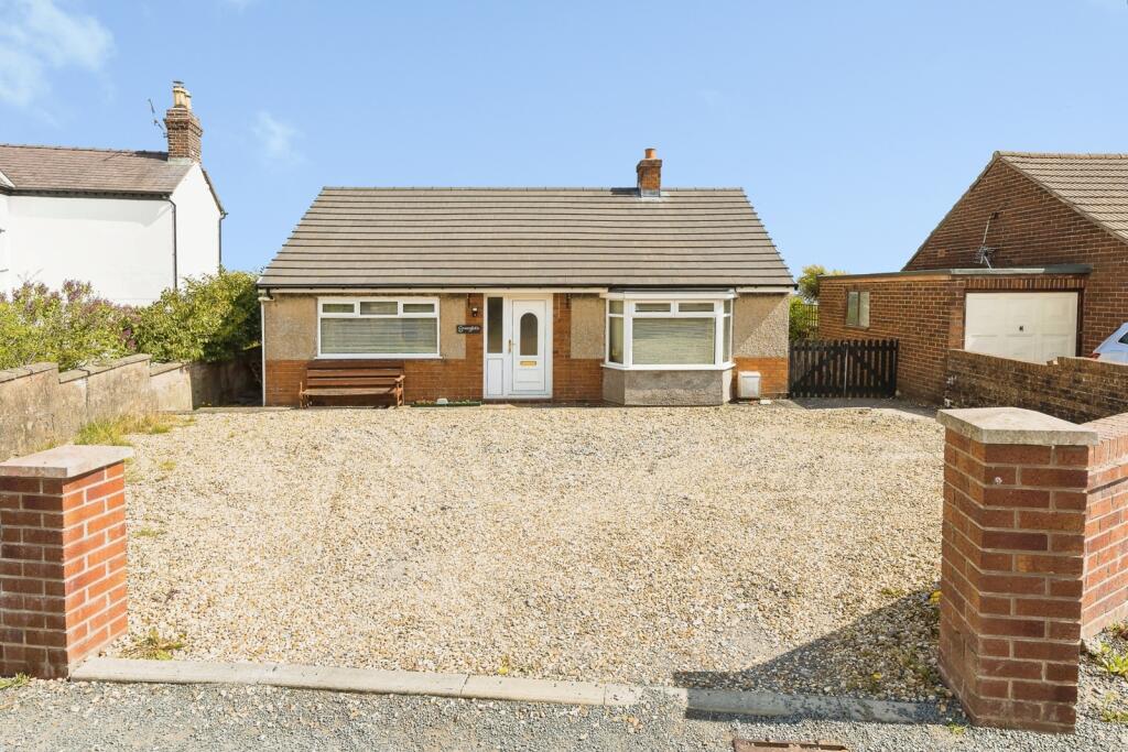 Main image of property: Heol Llewelyn, Coedpoeth, Wrexham, LL11