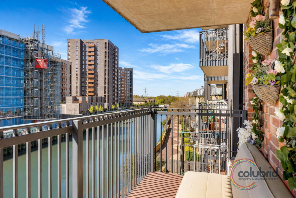 Apartment in London - More