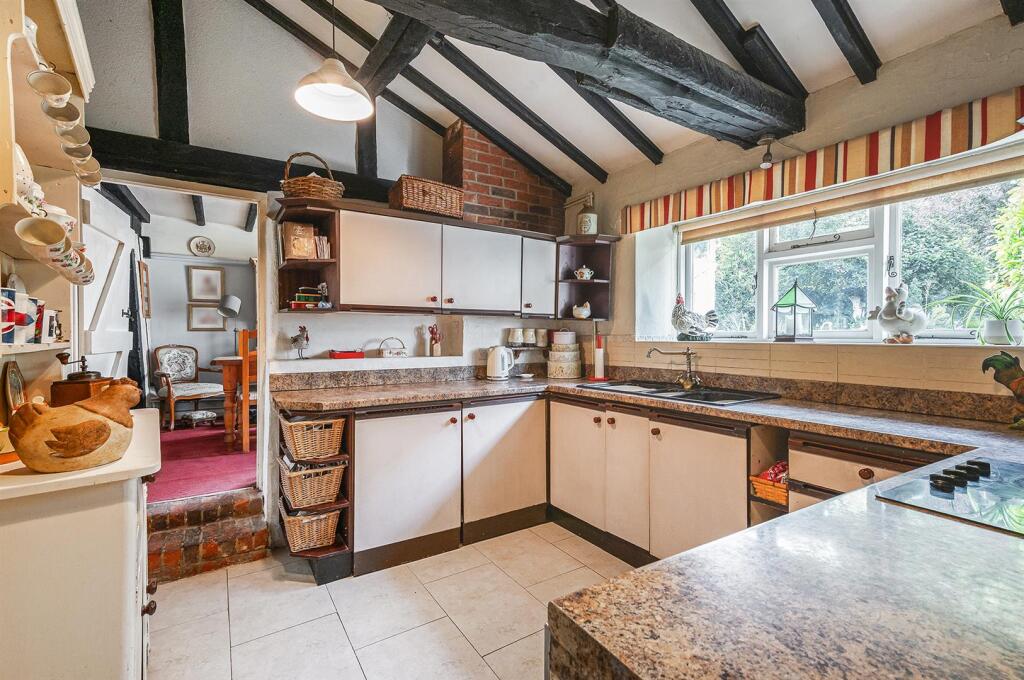 House in Southampton - View 3