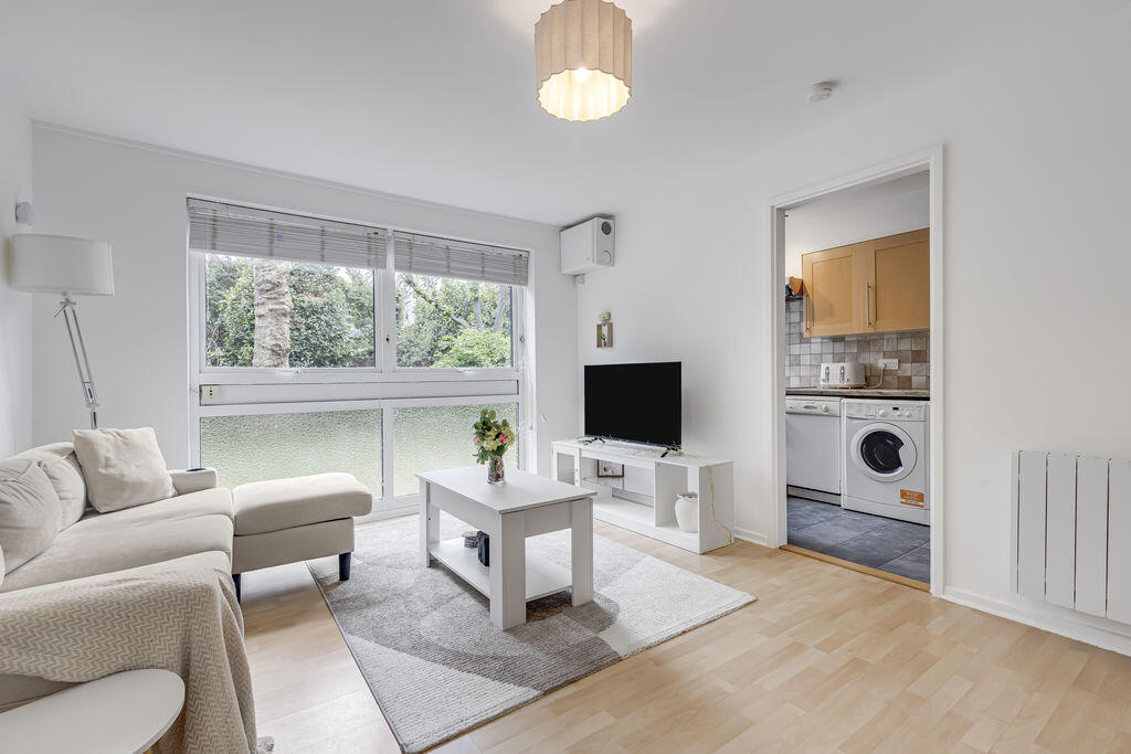 Main image of property: Regent Square, Bow, E3