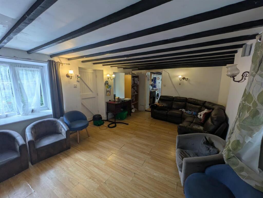 Apartment in Bath, Twerton - View 3