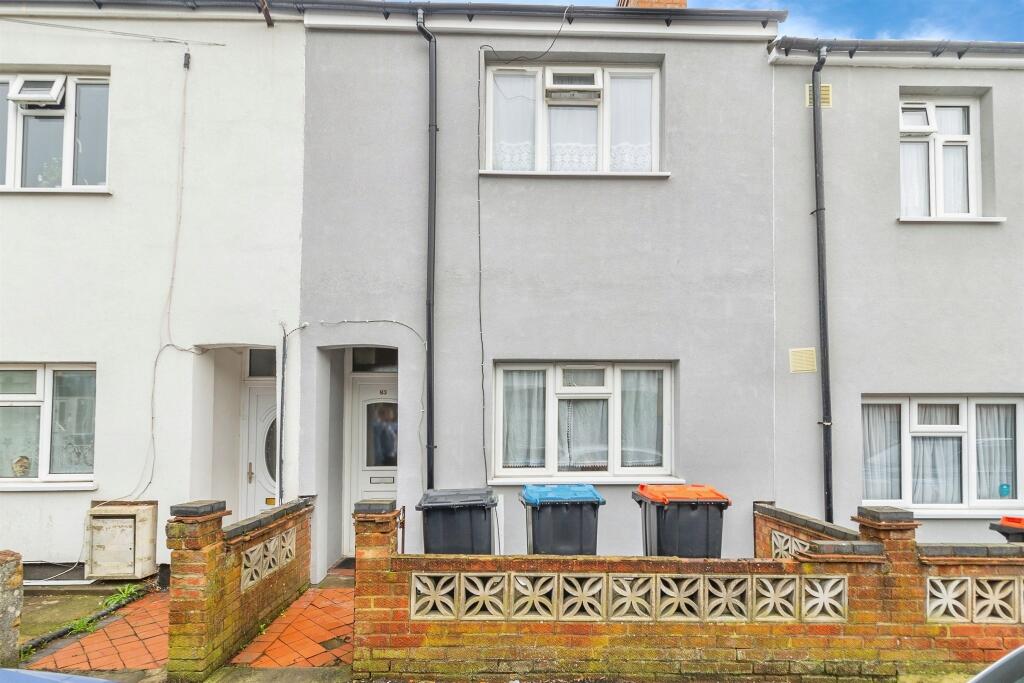 Main image of property: Duncombe Street, Bletchley, MILTON KEYNES