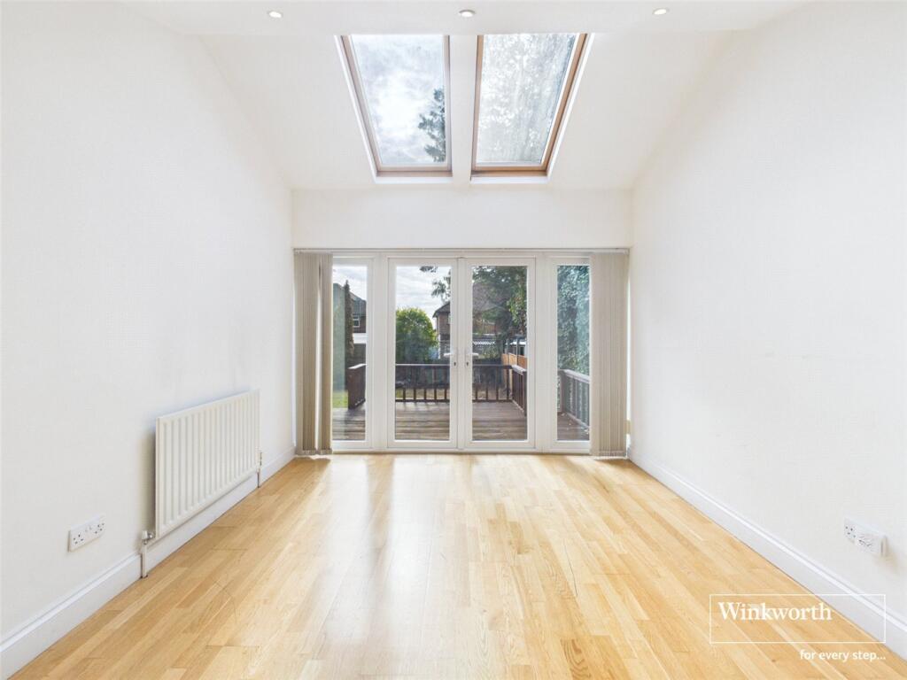 House in Harrow - More