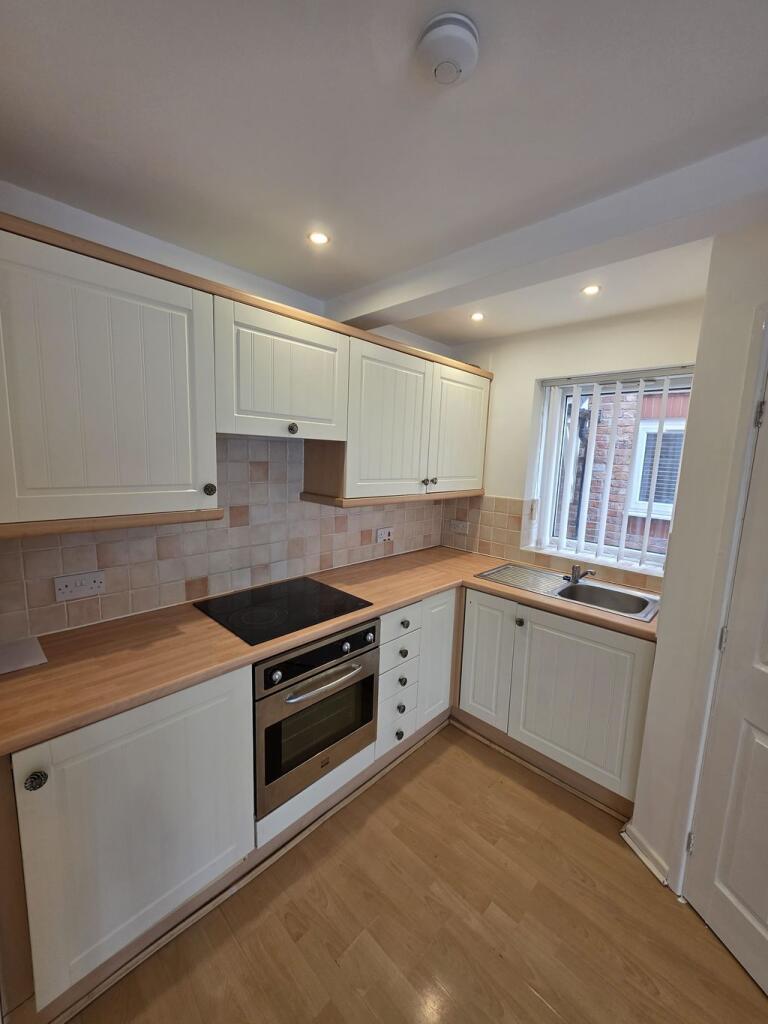 Main image of property: 2 BEDROOM APARTMENT, AINSWORTH COURT, BOLTON