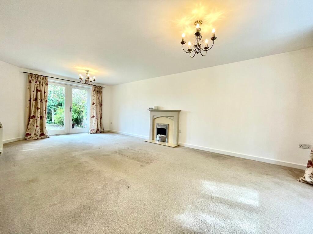 Saxon Close, Hanslope, Milton Keynes, MK19 photo 4