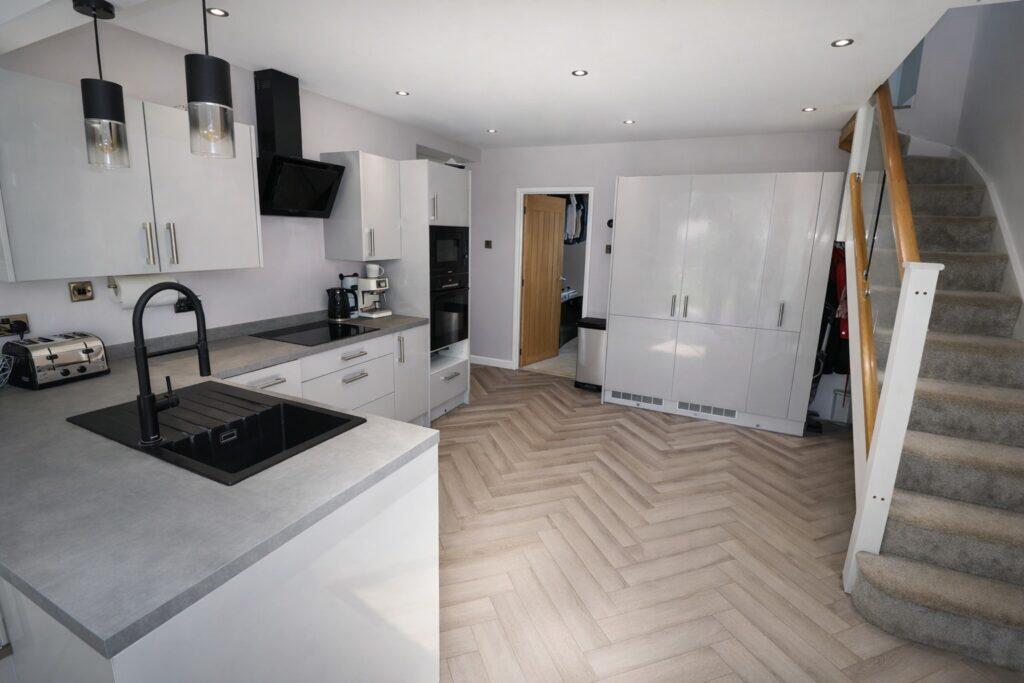 North Crescent, Hayling Island - View 2